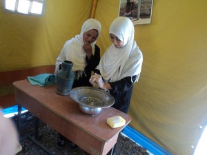 140403 ③Girls students  shows how to wash hands in HE monitoring in Hazrat Zainab Lolanj Girls High School in Surkhe Parsa